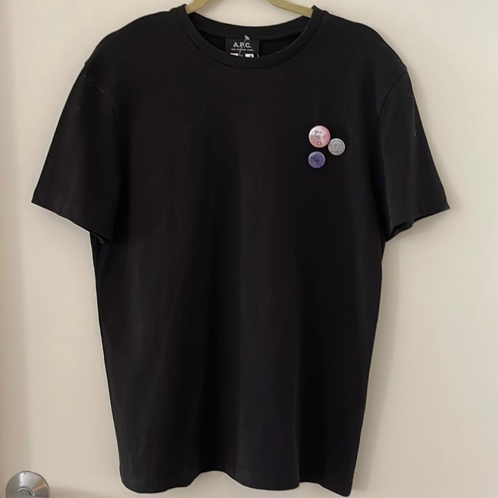 a.p.c Reese tee shirt with removable pins - size medium